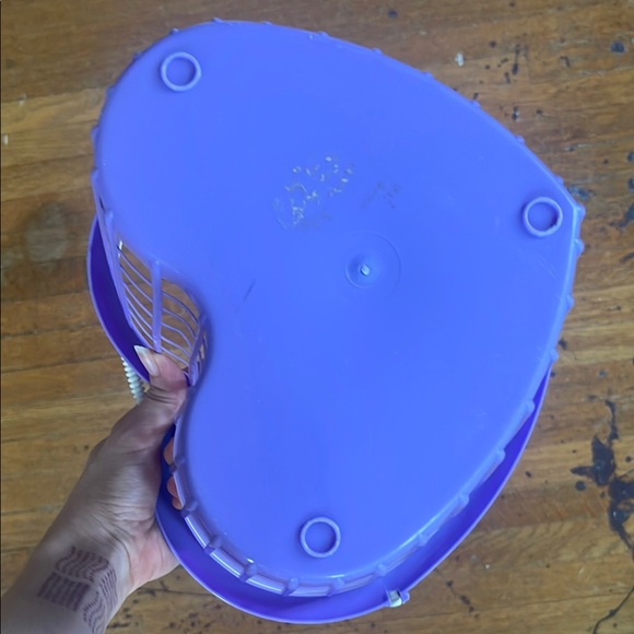 Purple Heart-Shaped Basket - Picture 6 of 6